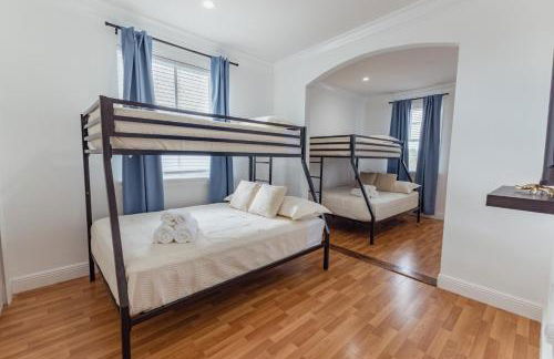 Miami Getaway Heated Pool Villa with Mini Golf & BBQ - Foto 31