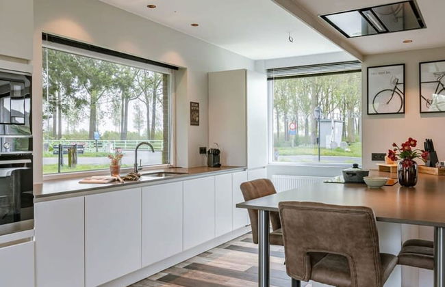 Holiday Home Along the Canal With Great Views - Photo 23