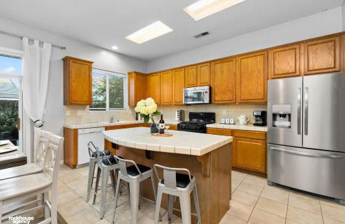 NorthWest Farmhouse - Photo 23