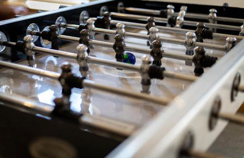 Montgomery Estates Bliss - Hot Tub, Pets, Family Fun! - Foto 45