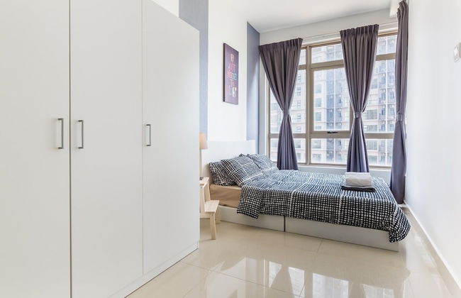 Shaftsbury Residences by Superhost - Photo 25