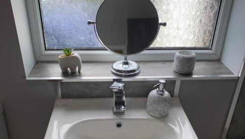 2 Bed Bungalow - Sleeps 4 - Pets - Parking - Wifi - Foto 3