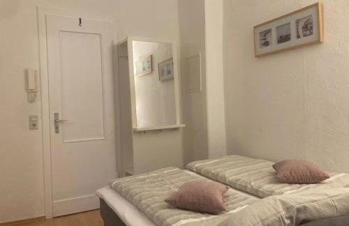 Sehr zentrales kleines ruhiges Apartment - Foto 13