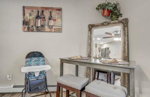 Red Rock Loft! Trails Apartment w BBQ & Fire Pit - Foto 15