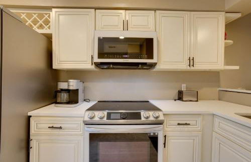 Near Airport and Interstate Houston Area Townhome - Foto 10