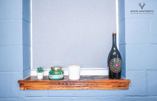 The Moose #3 - Modern Luxe Studio with Free Gated Parking & Wifi - Foto 7