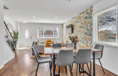 Tropical Style Oasis with Modern Comfort - Foto 14