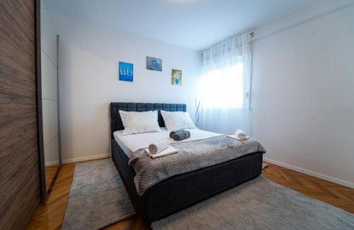 Diocles Place - Photo 3