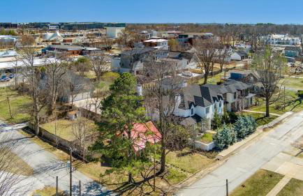 Little Red Roof-1mi to Downtown-Along Bike Trail - Foto 25