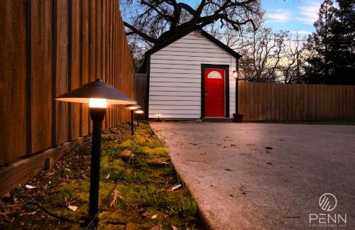 The Red Door Guesthouse - Cozy, Central and Quiet - Foto 21