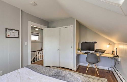 Pet-Friendly Revere Getaway, Steps from the T! - Foto 13