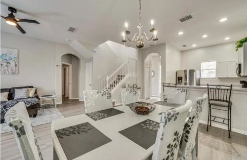 Relax, Recharge, and Explore from Tuscan Hills! - Photo 16