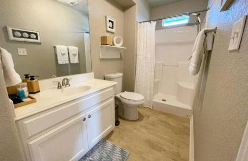 Private beach access -360 Water Views - Upscale home - Second Row - Foto 7