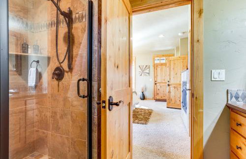 Mountain-View Cabin Near Trails in Powell Butte! - Foto 10