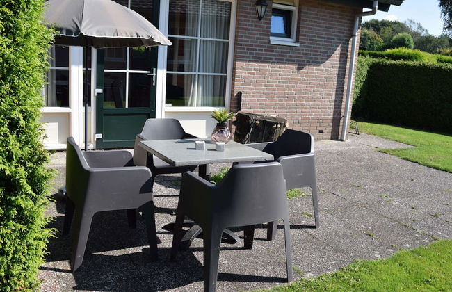 Detached Combined Bungalow with Garden near Veluwe - Photo 7