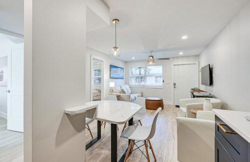 Sleek Coastal Abode 1 Block to Naples Beach! - Photo 8
