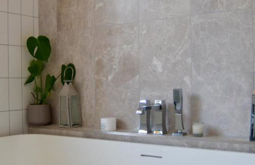 Luxury Croft Templepatrick Near Airport Rabbit and Hilton hotel - Foto 62