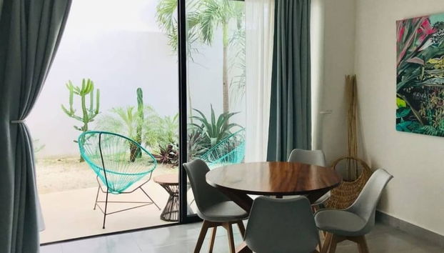 Discover Your Tulum Sanctuary Stylish Studio in Vibrant La Veleta! - Foto 5, Comedor