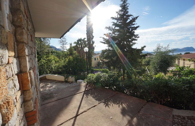 Burdi House Apartment Surrounded by Greenery and Tranquility Near the sea - Foto 25