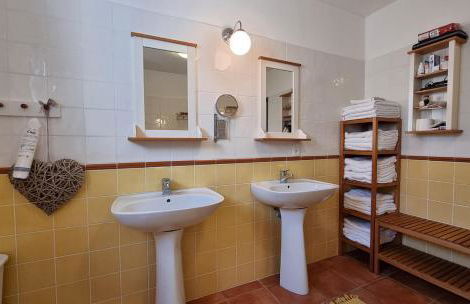 Le Bariole, luxury villa with heated pool - Foto 50