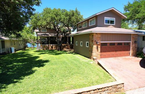 Luxurious Retreat on Lake LBJ Pool, Hot Tub, Dock - Foto 35