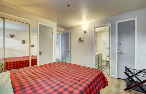 Heavenly Mountain Lake Retreat Near Skiing, Hiking & Biking - Foto 10