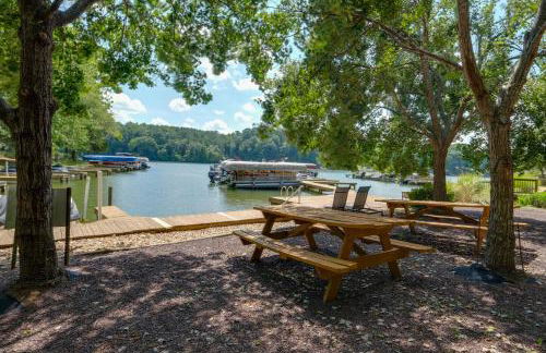 Mineral Getaway with Grill, Fire Pits and Boat Docks! - Foto 32