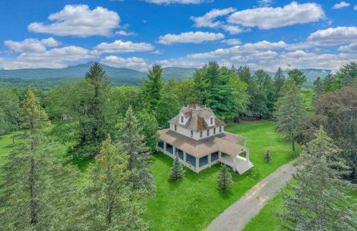 1850 Catskills Farmhouse on 8 acres in E. Durham - Foto 1