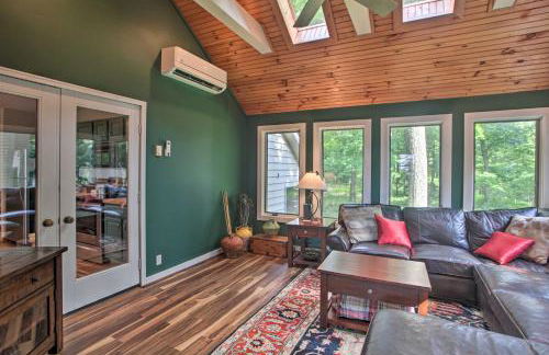 Cozy Wintergreen Resort Escape Near Leaf Peeping! - Foto 6