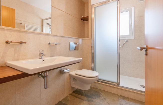 Fantastic Large Holiday Home With Pool for 8 People in Rosas - Foto 21