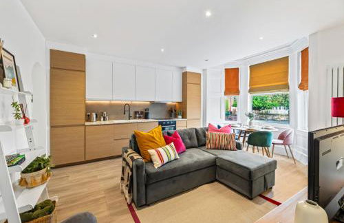 The Chester Nook - Handbridge Home with Parking - Photo 13