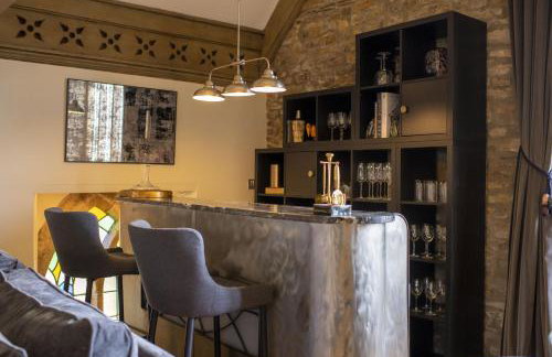 Askrigg Chapel - Photo 12