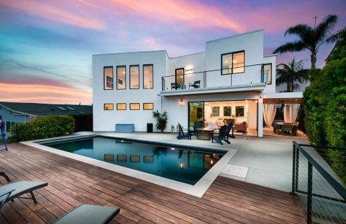 Luxury Pool Haven Scenic Views and Summer Fireworks - Foto 1