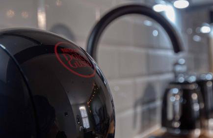 London Putney High St - hot tub, rooftop & cinema - Foto 12