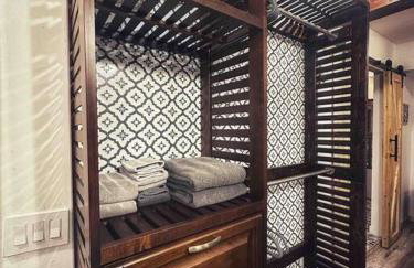 Adorable French Cottage style - 1 bedroom. - Foto 20