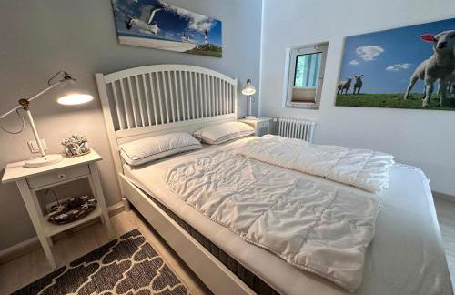 Sky & Sand Homes Storchennest I Cozy Wohnung fuer 4 Gäste mit Terrasse und Parkgarten im Reetdachanwesen in SPO - Photo 7