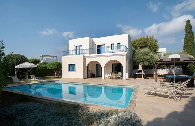 Villa Artemis in Peyia - Foto 1