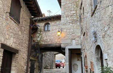 Il borgo di Firenzuola Camere con camino - Foto 4