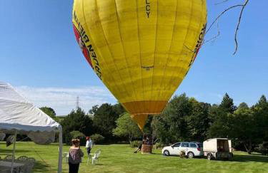 Unique Orchard Lodge for couples with hot tub - Photo 57