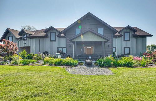 Grill Out, Play Pool Huge Home on Lake Champlain! - Foto 31