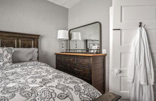 Perfect for Work & Play, 3BR 2BA with Office & WiFi - Foto 18