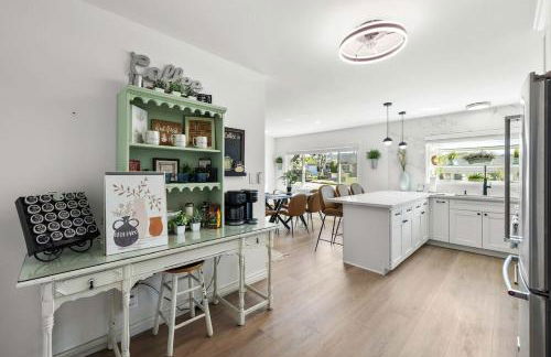 Private 3BR Home - Hot Tub, Yard, Arcade & Parking - Foto 15