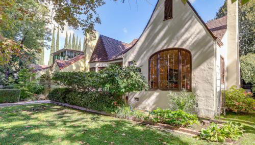 Extended Stay in Sacramento! Dog-Friendly Home - Photo 4