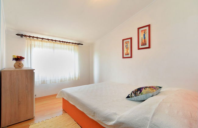 Apartment 1803 - Photo 13