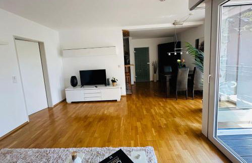 Stilvolles Business-Apartment mit Balkon in Leverkusen Wiesdorf - All-Inclusive Wohnen - Foto 3