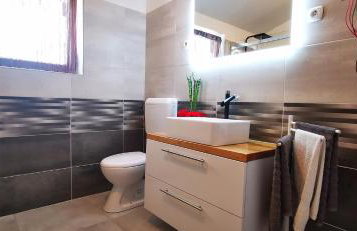 Apartment olive tree garden&poll view 4 plus 2, 130 m2 with tiki bar - Foto 36