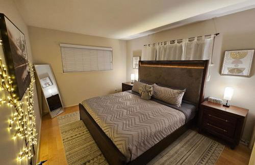 La Jolla Gem with Ocean View - 11 Beds, Hot Tub, Karaoke & Game Den - Foto 77