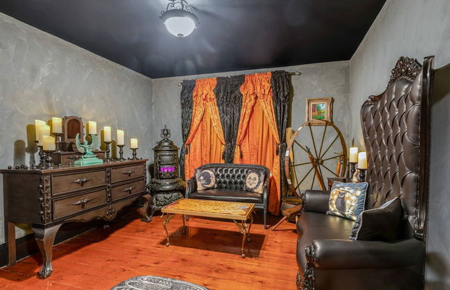 The Warlock House - Foto 1