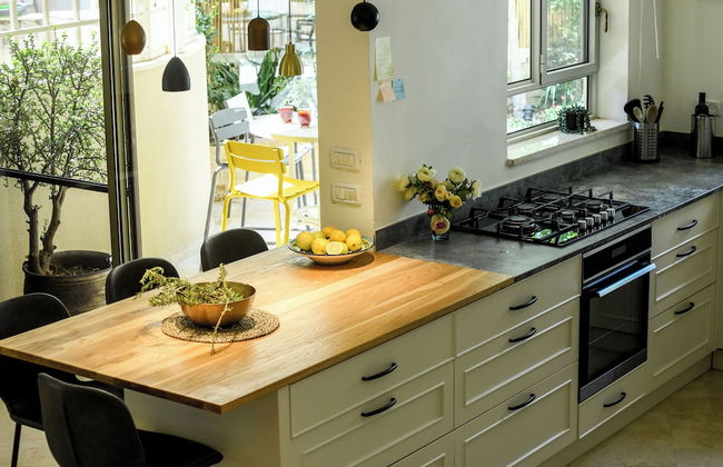 Coastline Family Triplex by Sea N' Rent - Photo 32