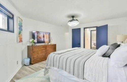 NEW! Lakefront|Lux|Games|HotTub|Dock|Friends+Fam! - Foto 28